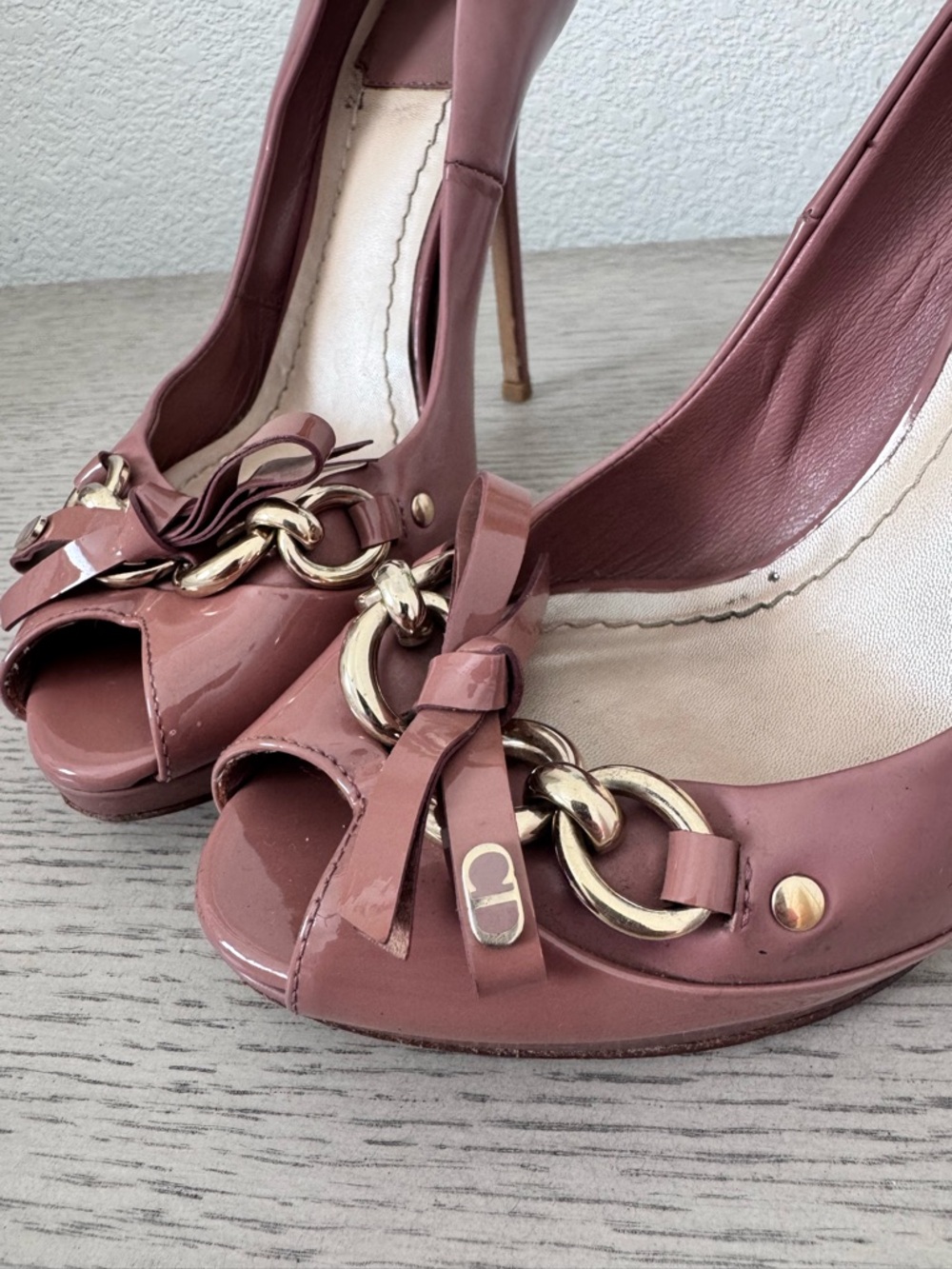 Authentic Christian Dior Dusty Rose Peep-Toe Stiletto Pumps - Picture 5 of 9